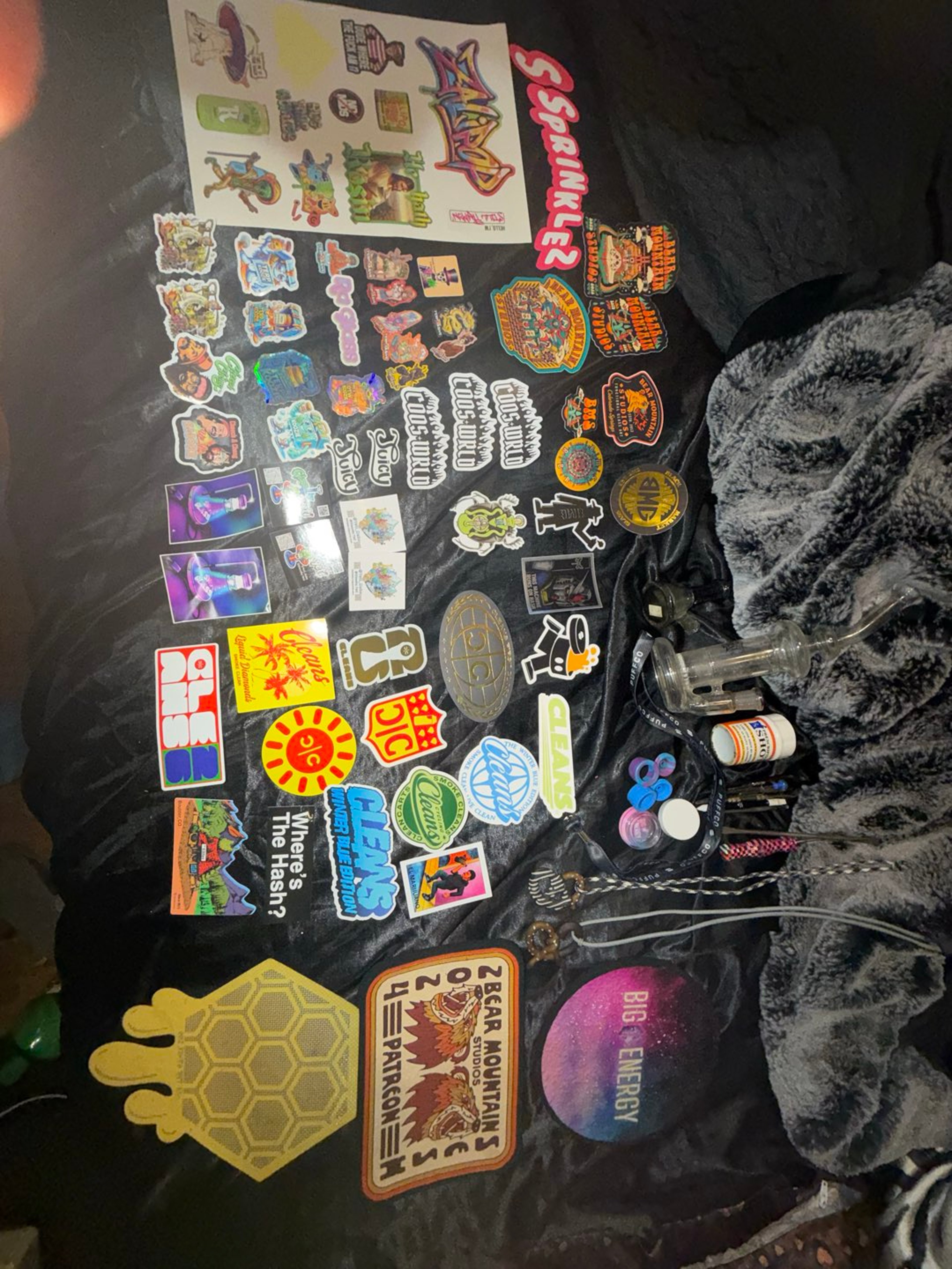 Bundle image 0