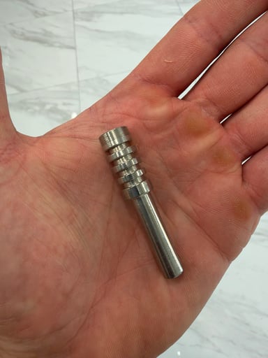 Preview pic of Nectar collector screw in titanium tip
