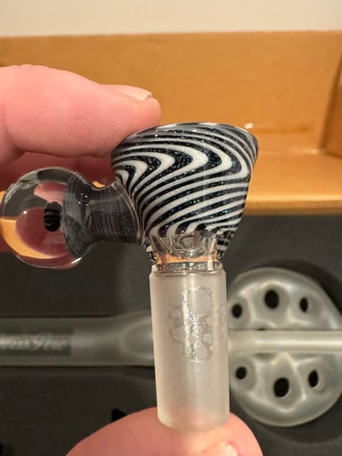 Preview pic of Swiss perc XL worked Jailbreak dichro slide