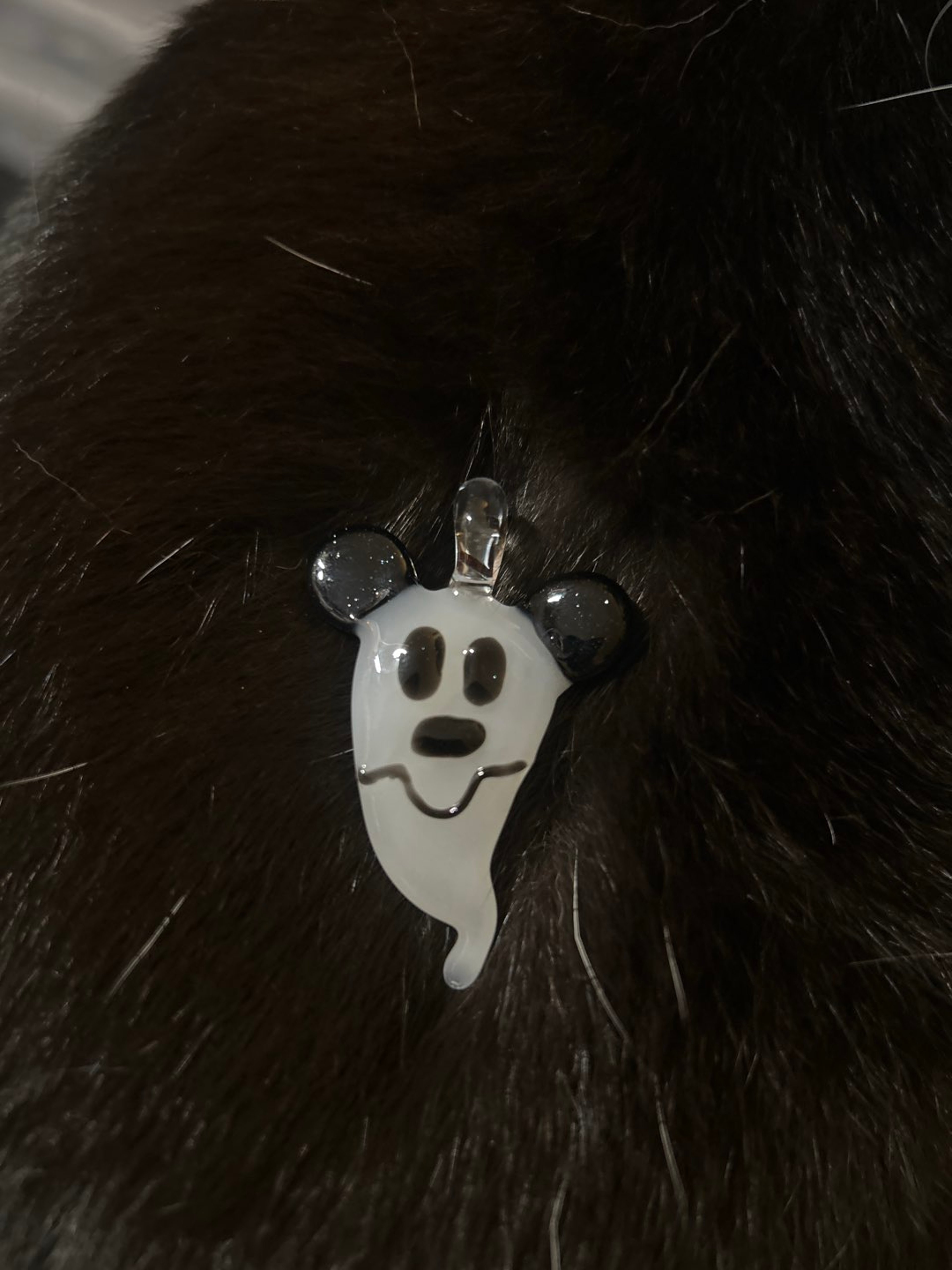 Preview pic of Ghost Mickey pendant