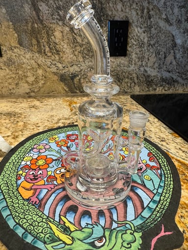 Preview pic of Mothership Klein