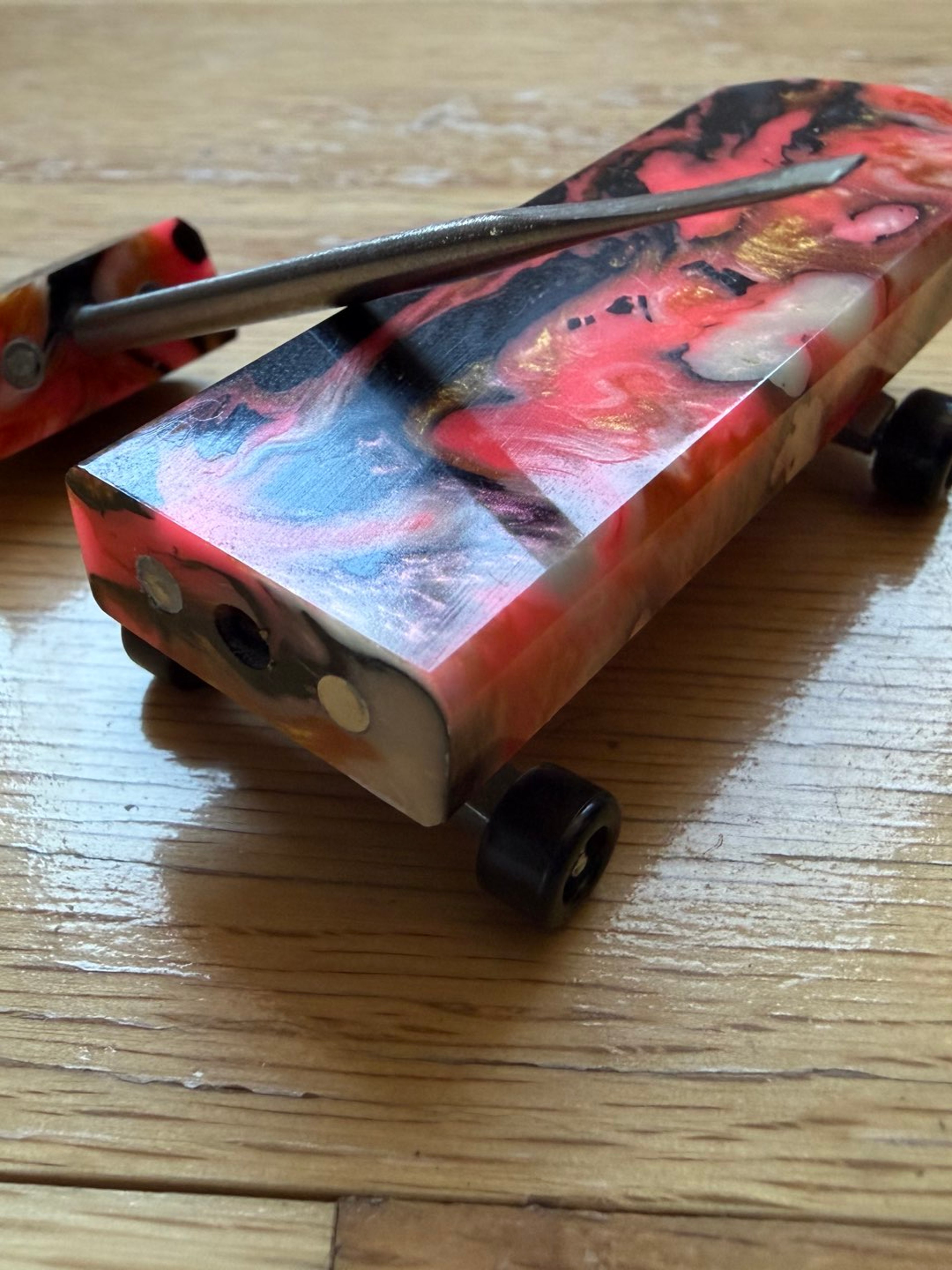 Preview pic of DUNKINDABBER - Tech Deck Flathead