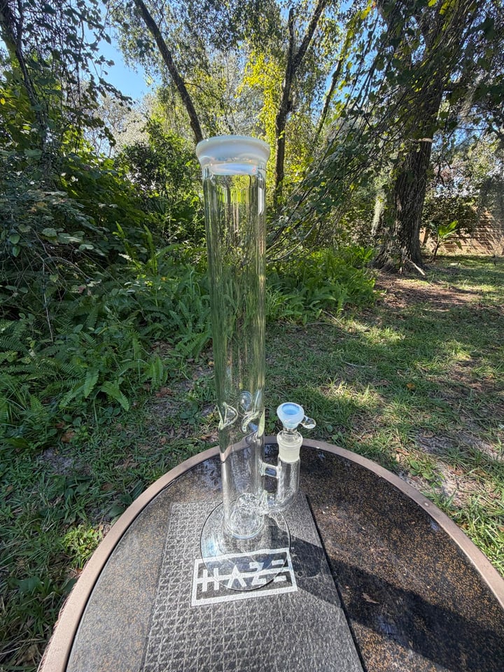 Moleman Straight Tube | Shop Moleman on GlassPass