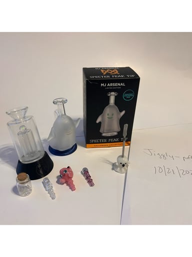 Preview pic of Puffco Glass and Accessories Bundle