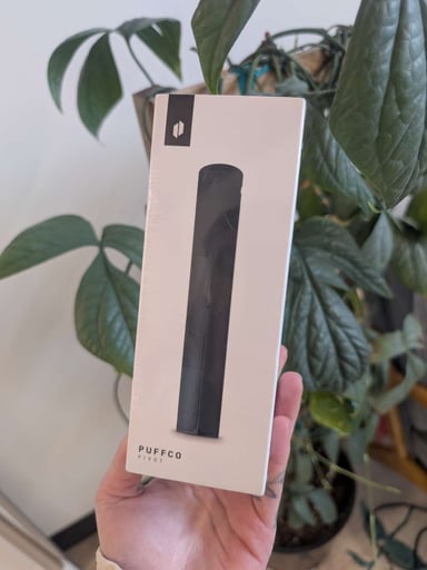 Preview pic of Puffco pivot black
