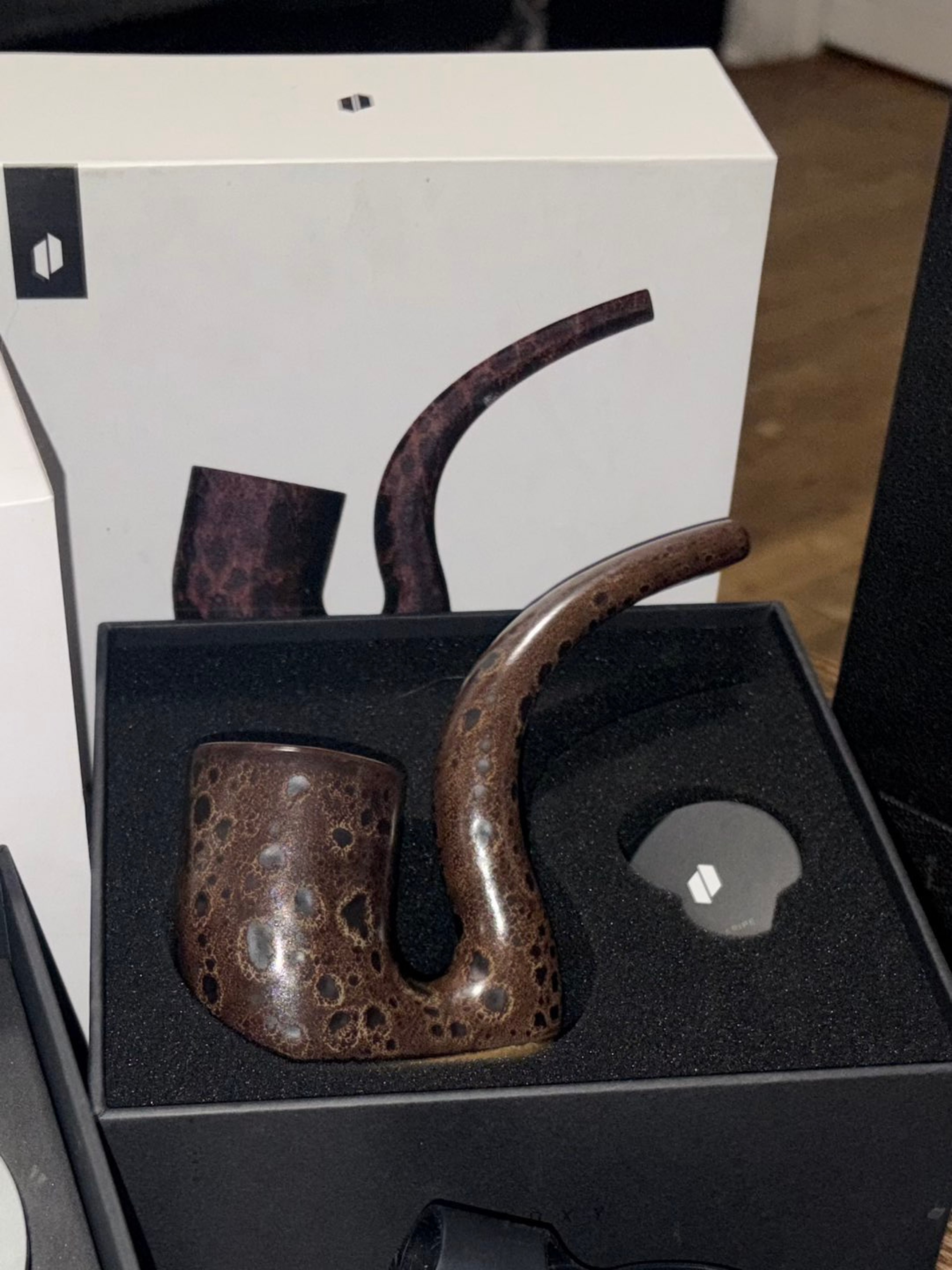 Preview pic of Puffco terracotta pipe
