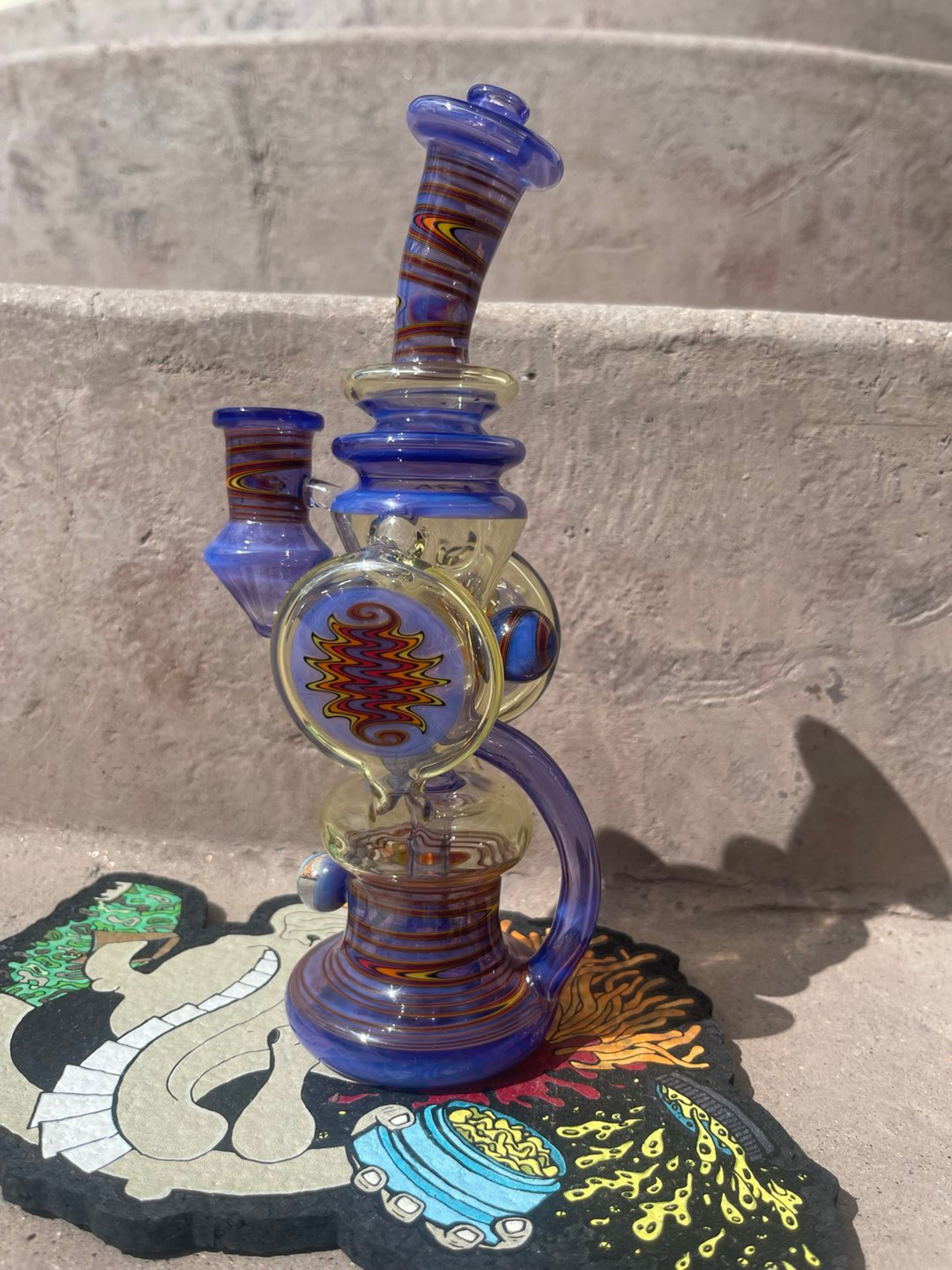 Preview pic of Smiley Glass Art Disc Recycler
