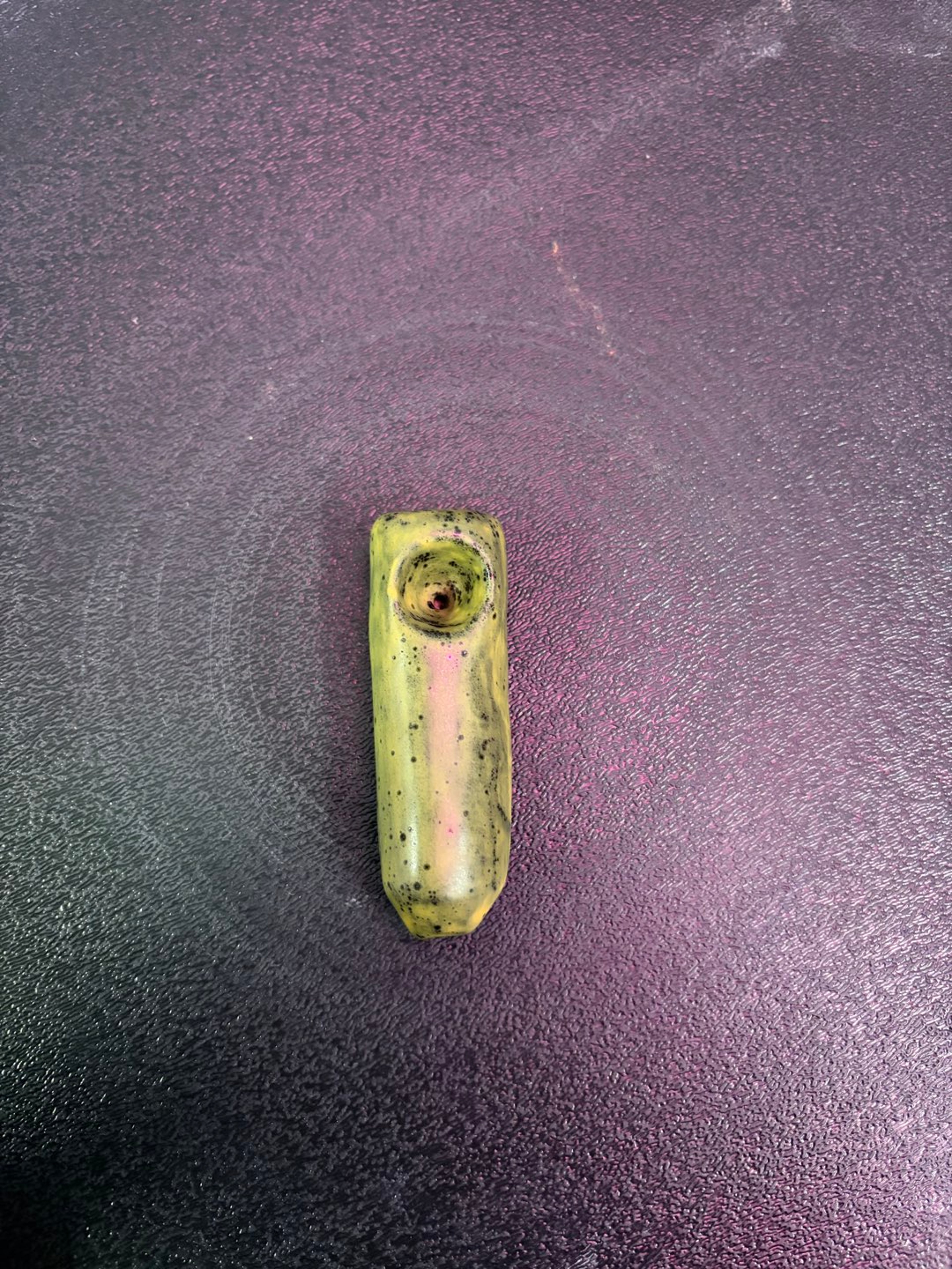 Speckled Yellow Green Ceramic Pipe image 0