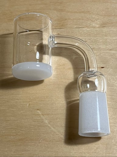 Preview pic of 14mm 90 Degree Female Quartz Banger