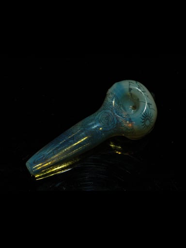 Preview pic of ZedsGlass ~ Roses and Mountains