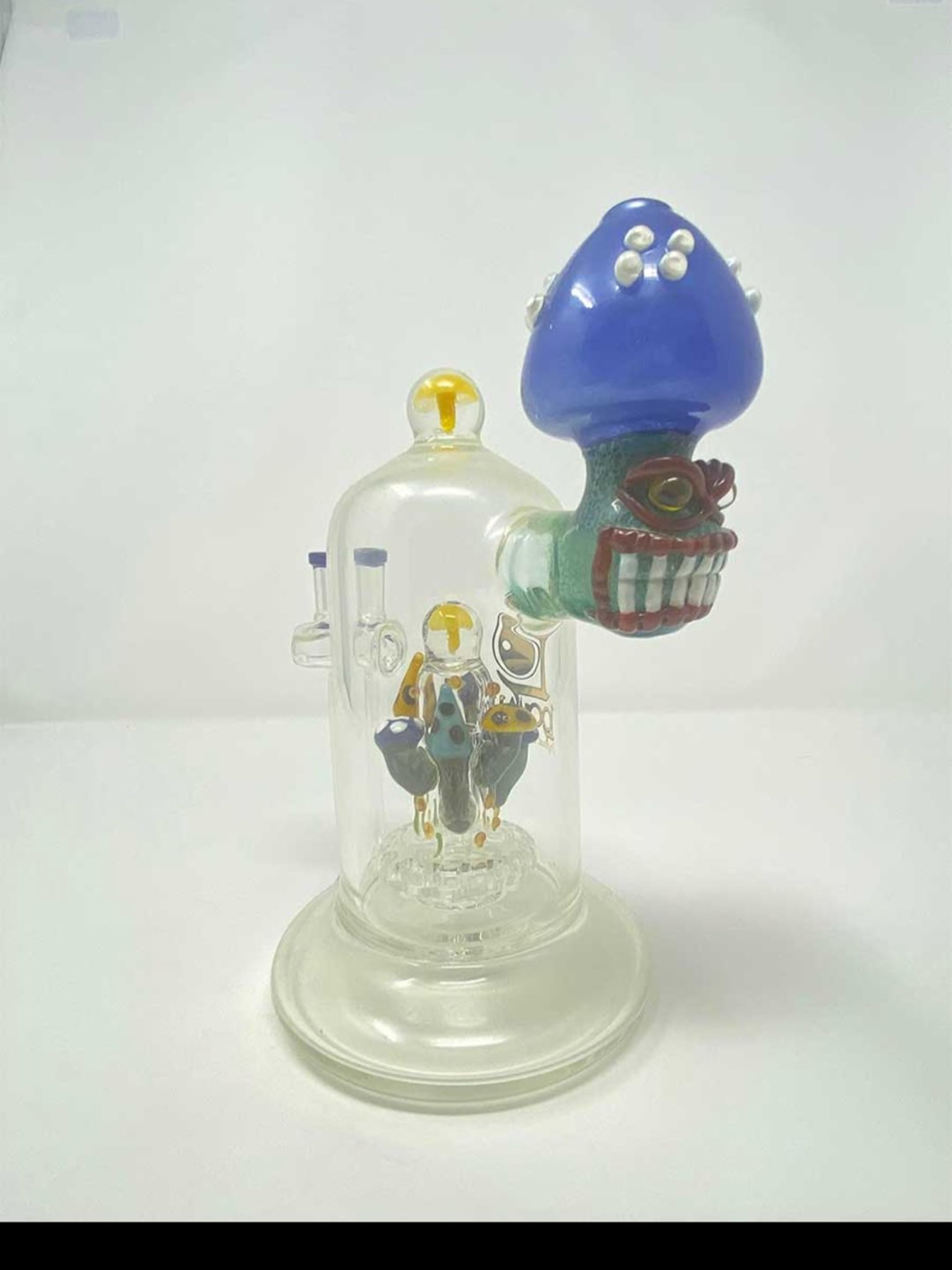 Scary mushroom head bong image 0