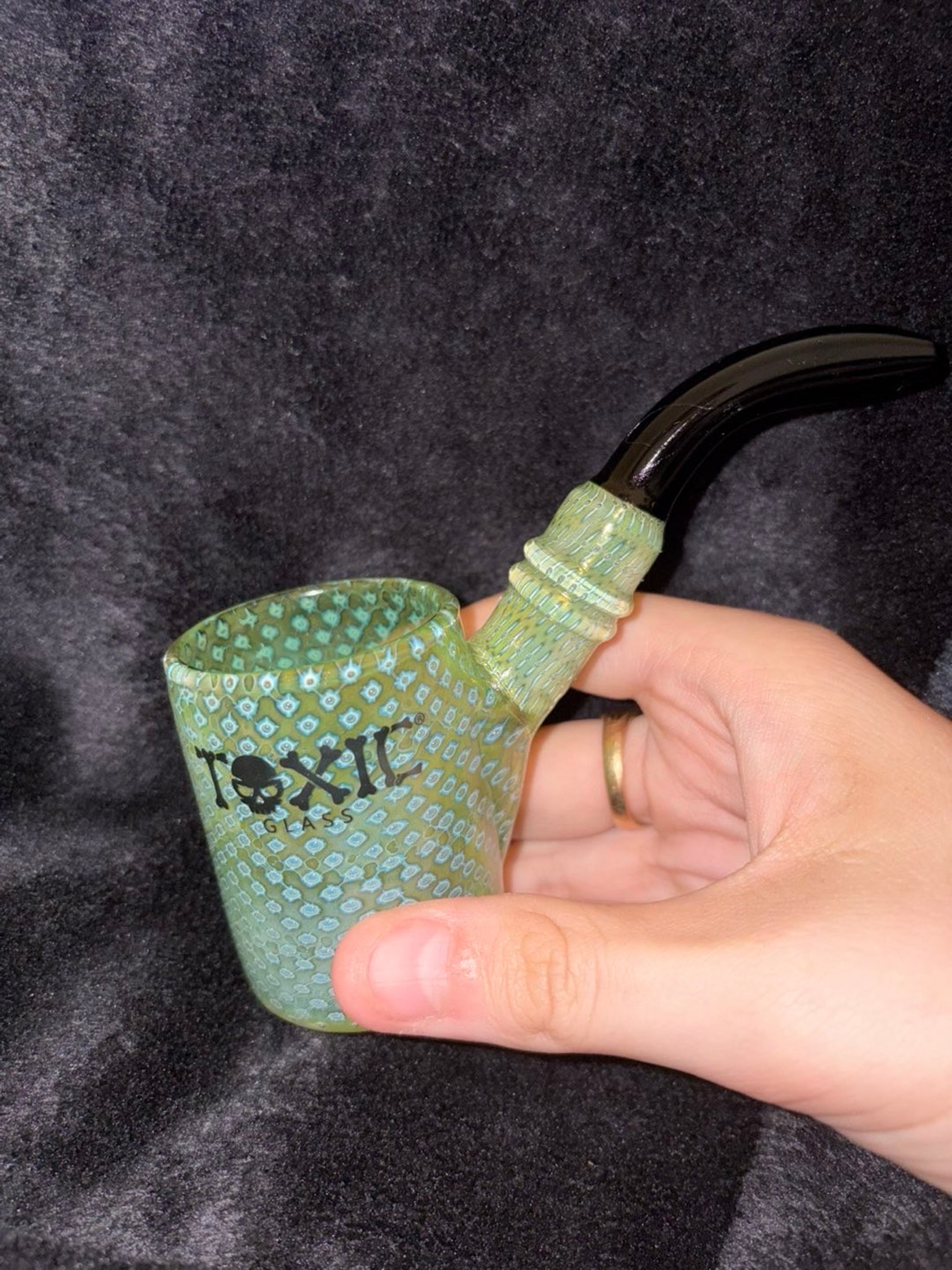 Preview pic of Toxic green glass pipe attachment for puffco proxy