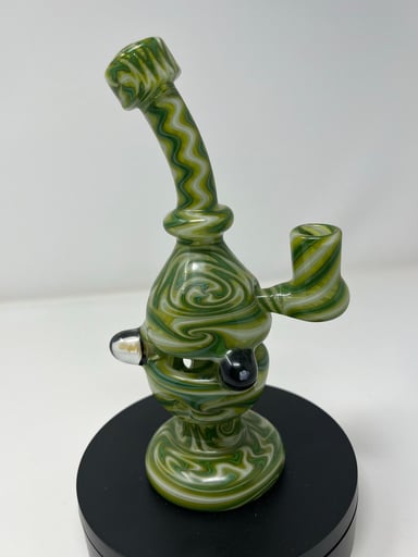Preview pic of Augy Glass green swirl Fabegg