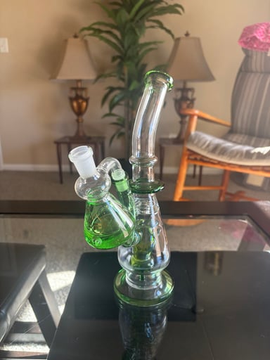 Preview pic of Pulsar Ash Catcher/Bong Package
