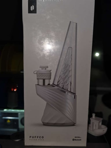 Preview pic of Puff Co Pro Pearl/White Color
