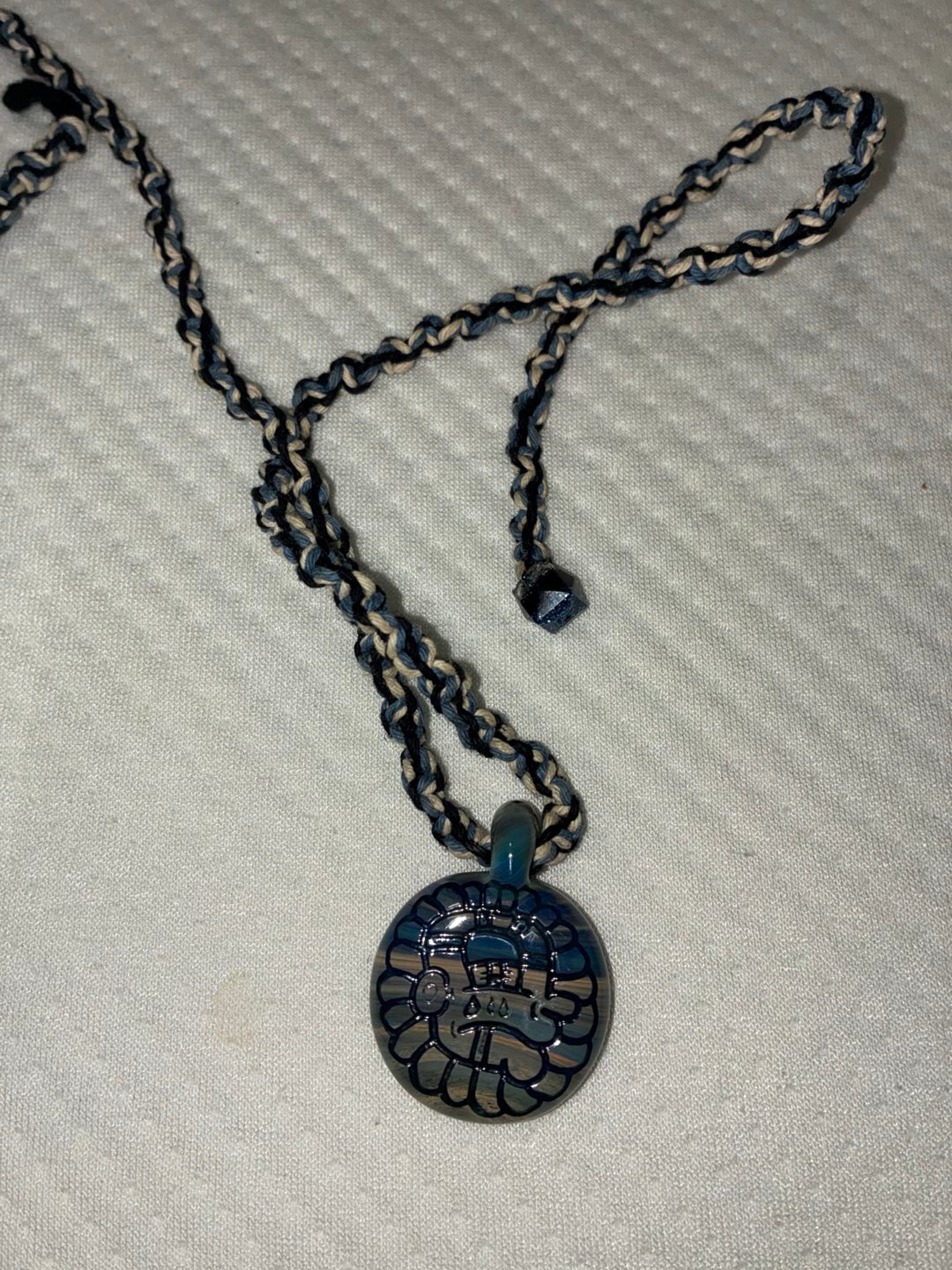 Preview pic of Ben Focus FAF 2020 pendant with wook string