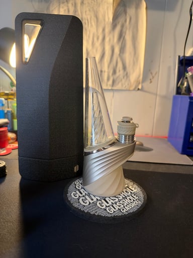 Preview pic of Desert puffco peak pro