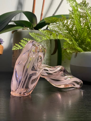 Preview pic of Hammer Glass Pipe Twisted Pink