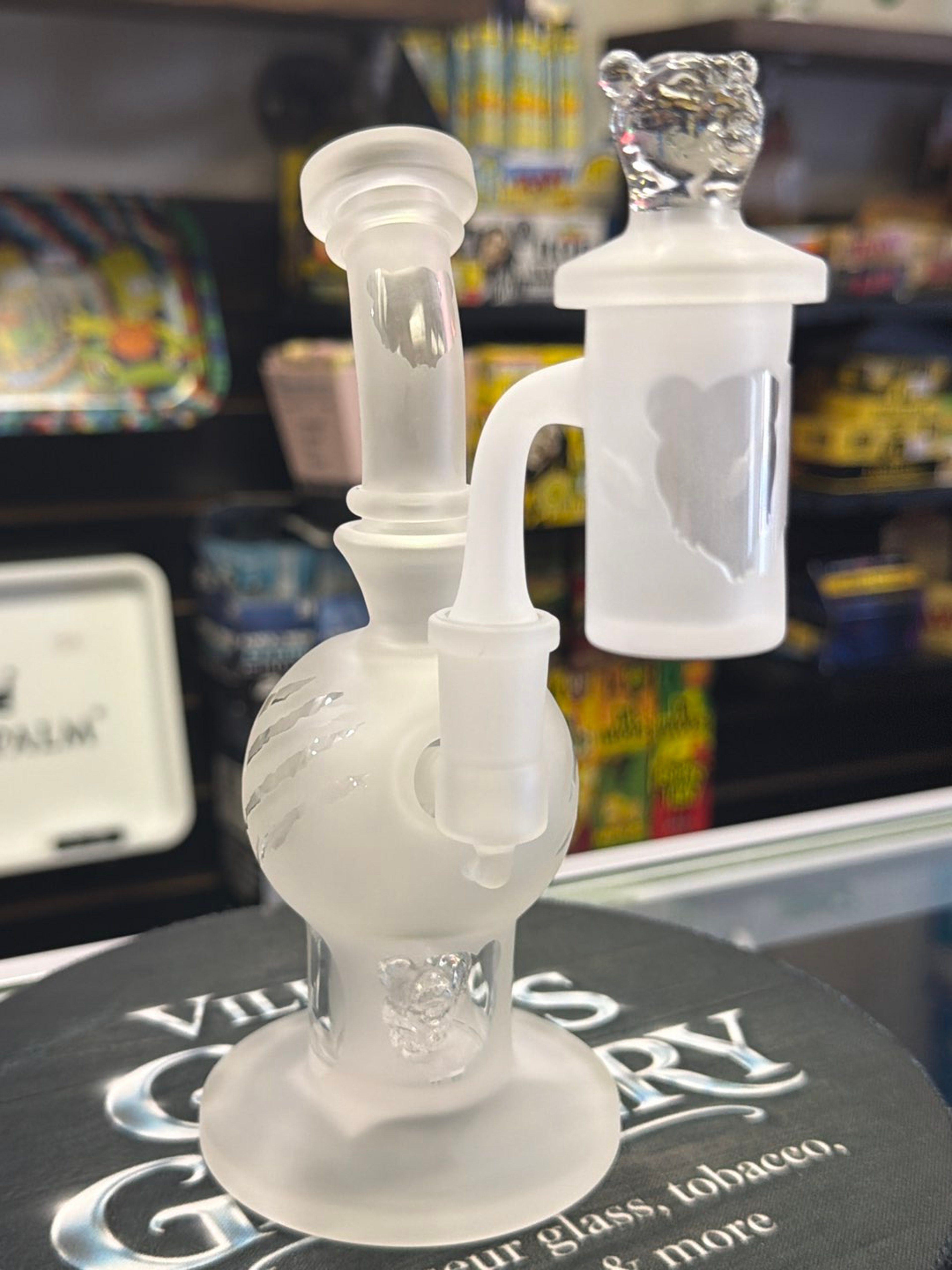 Preview pic of Bear Quartz Sandblasted Sphere Dab Rig Set