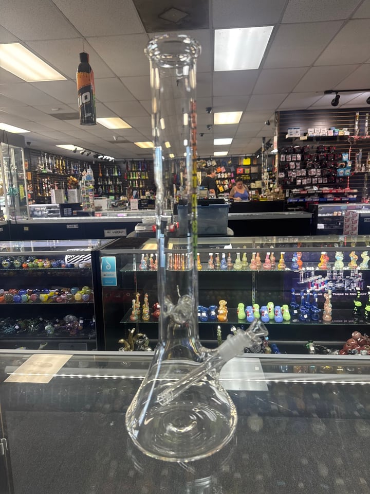 House Glass 18” Rasta Beaker | Shop Beakers on GlassPass