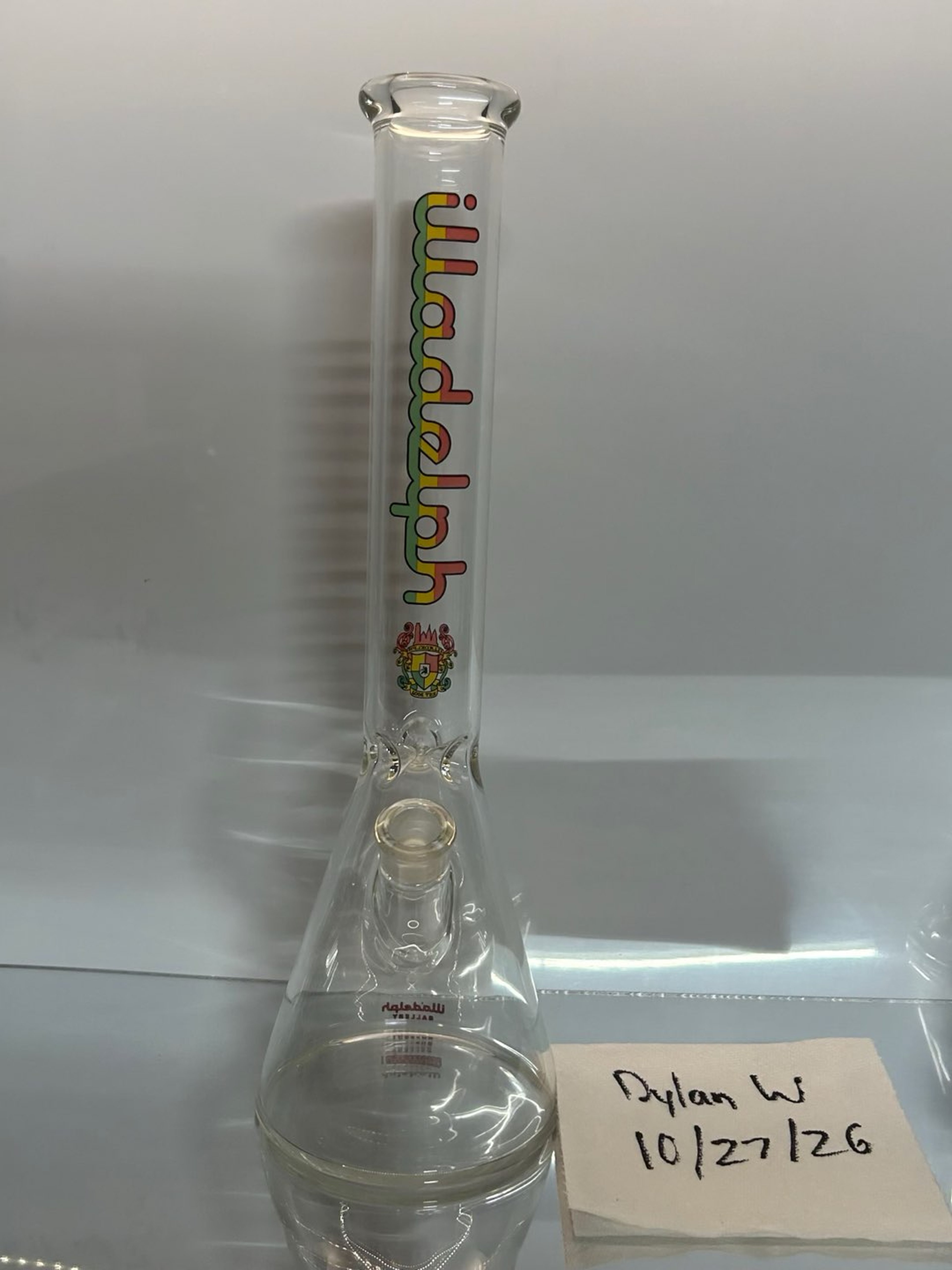 Illadelph Rasta Short Beaker - Gallery Label image 0