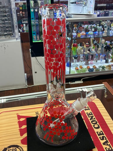 Preview pic of Bloody Bee Hive Bong