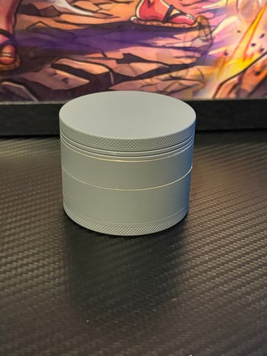 Preview pic of Grey Grinder