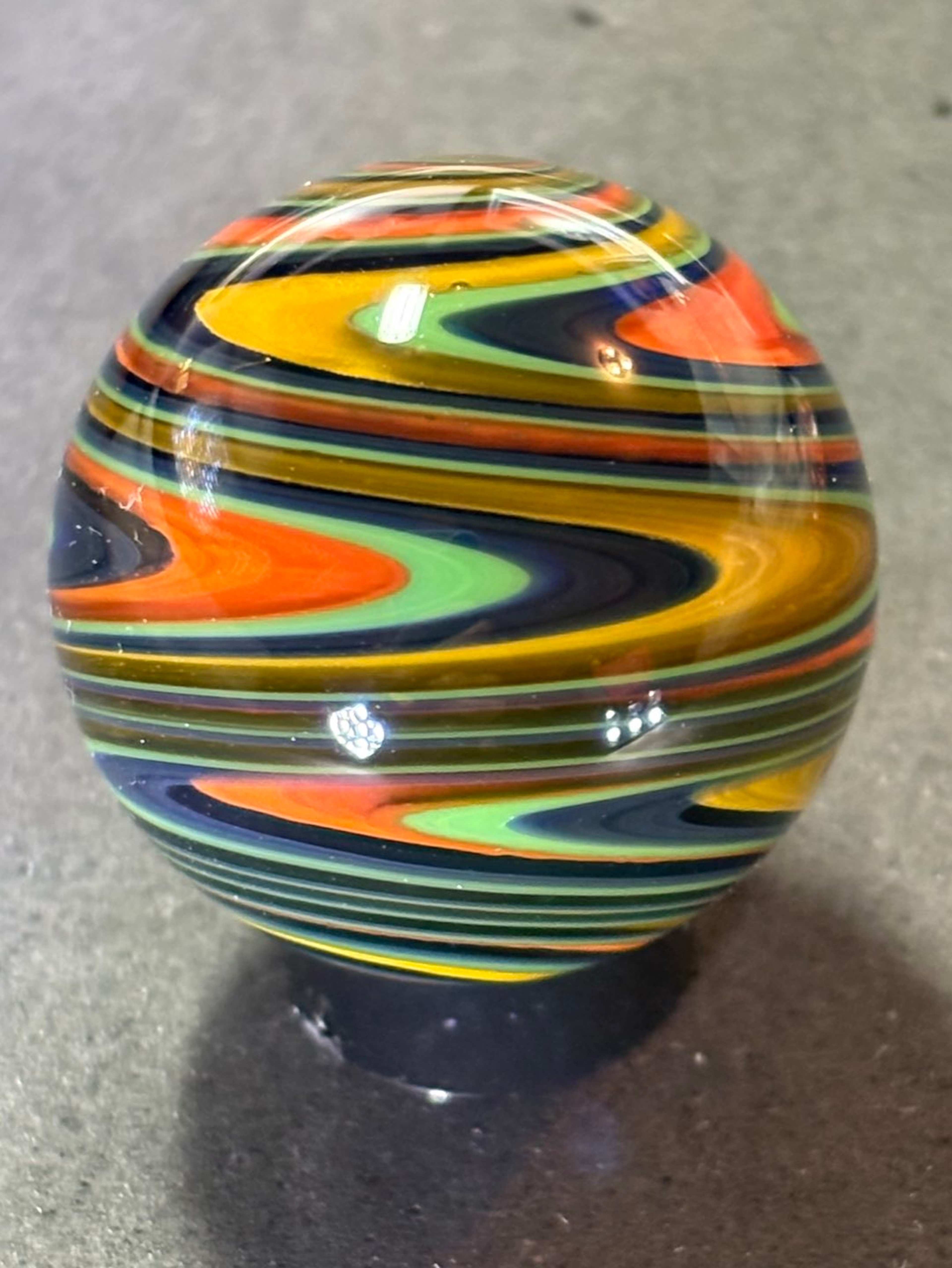 Douglas Ferguson 1-1/8” Wigwag Marble image 0