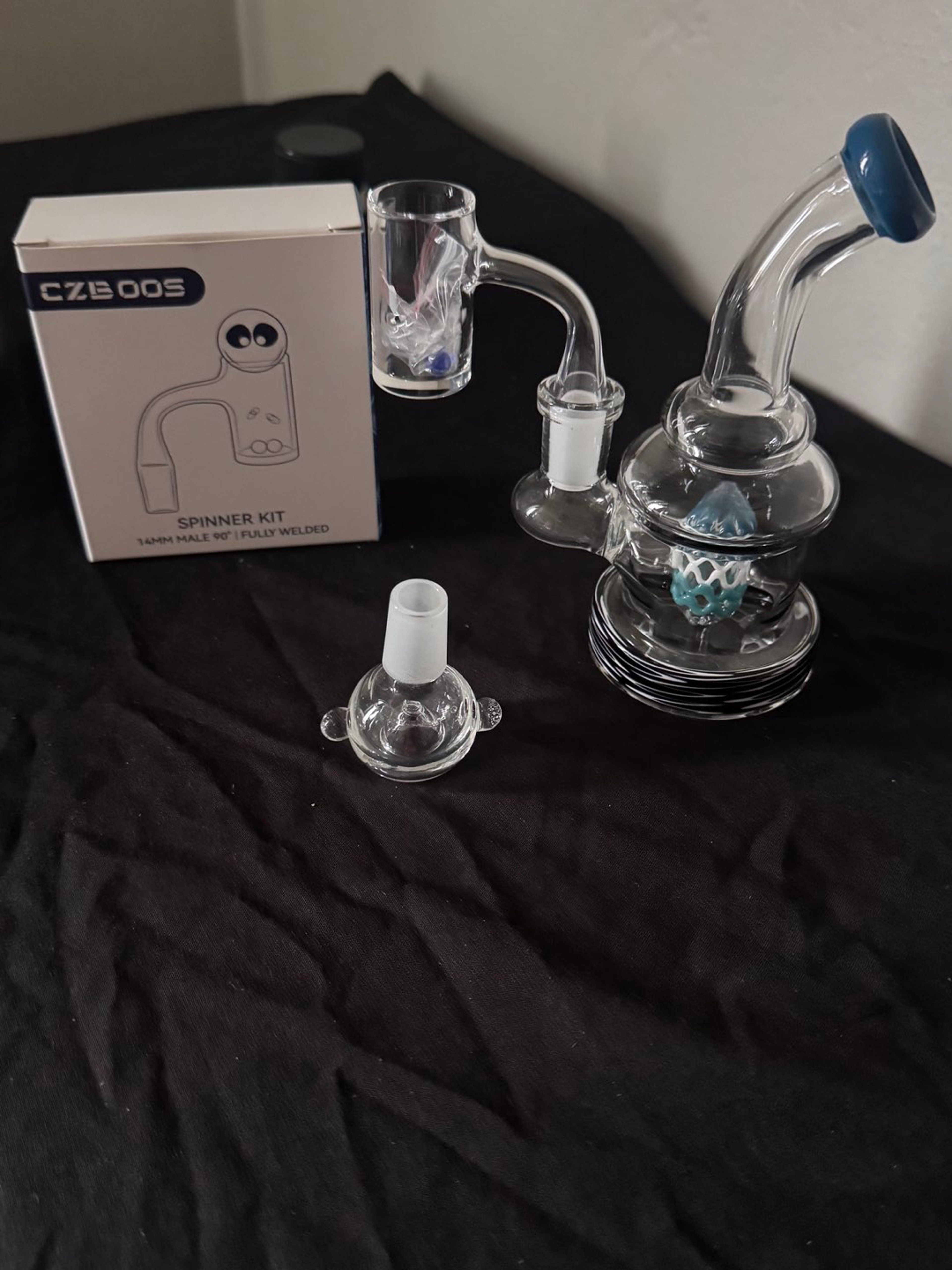 Preview pic of Mini Glass Dab Rig 14mm | Puffco Compatible
