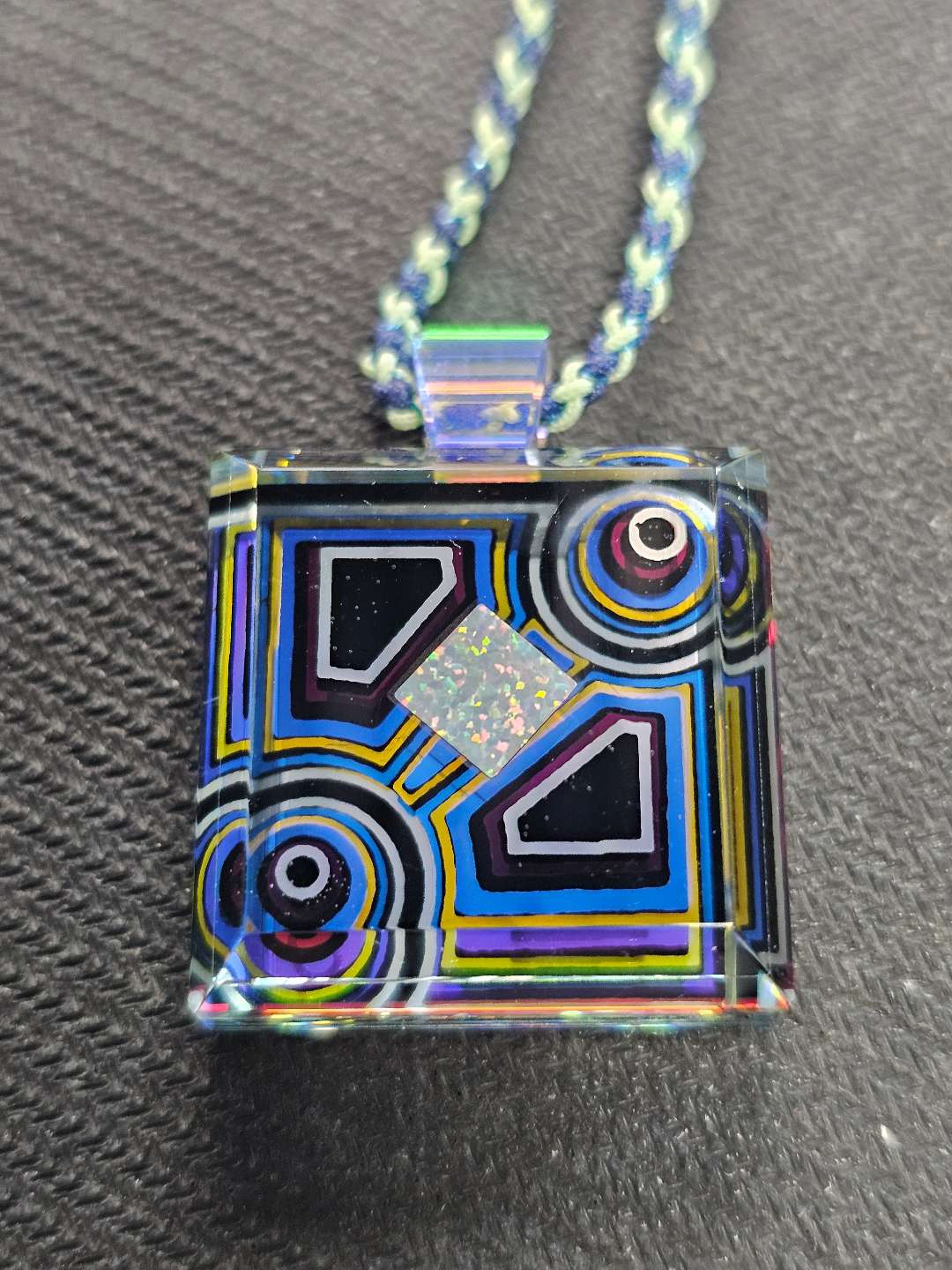Boro Barto Pendant image 0