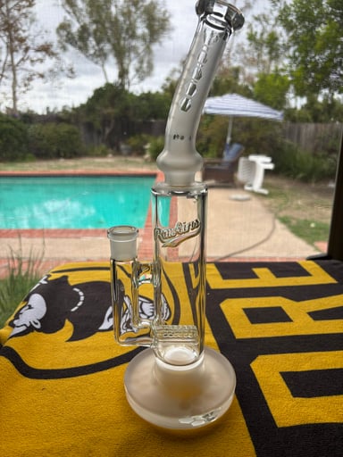 Preview pic of Rawlins Frosted Horizon Line