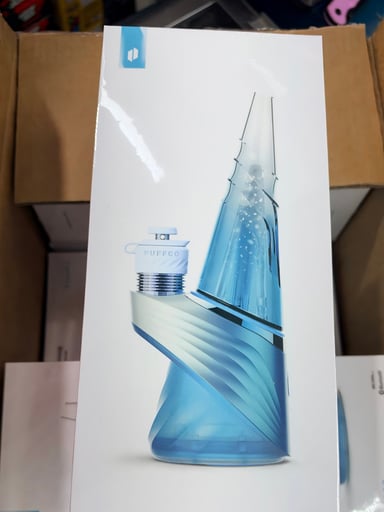 Preview pic of Puffco Peak Pro 3DXL Glacier Brand New Free Shipping