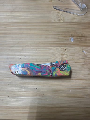 Preview pic of Tenacious tool folding dab tool