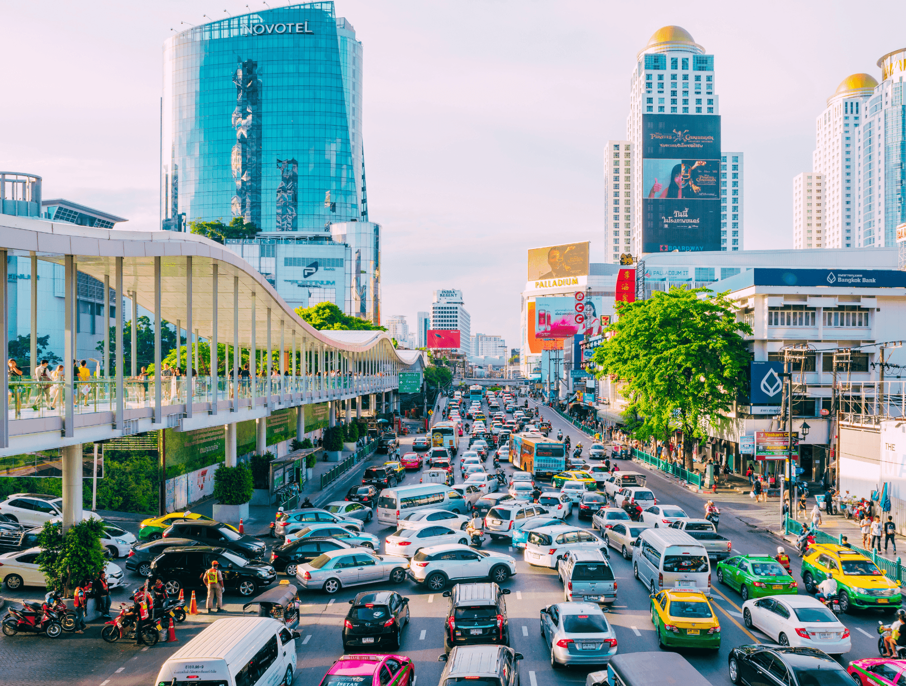 hkrc-thailand-relocation-guide-transport (2)