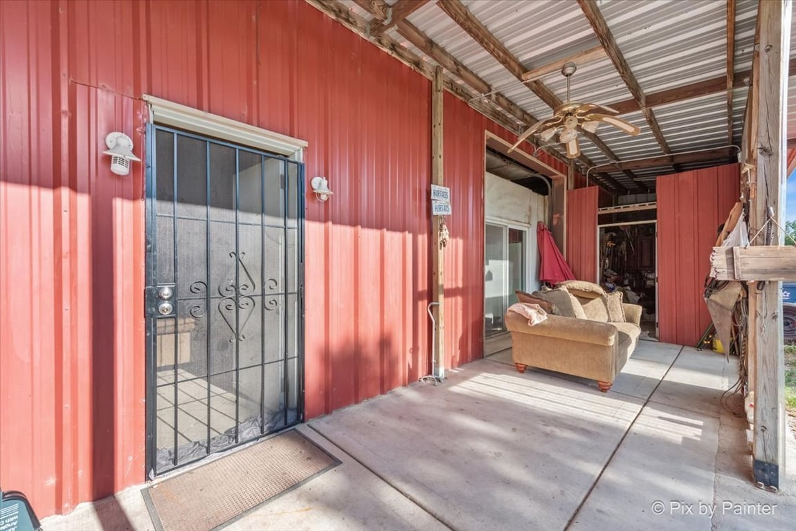 5N487 County Line Road