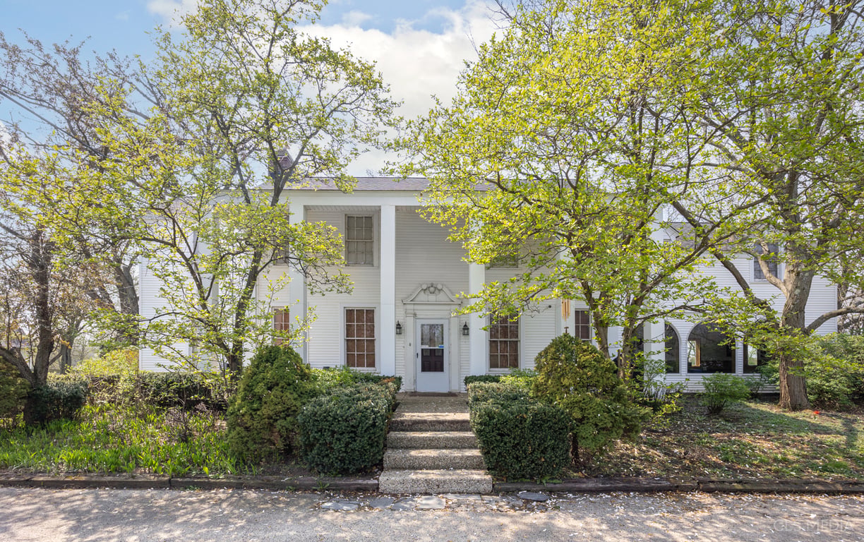 220 Honey Lake Court