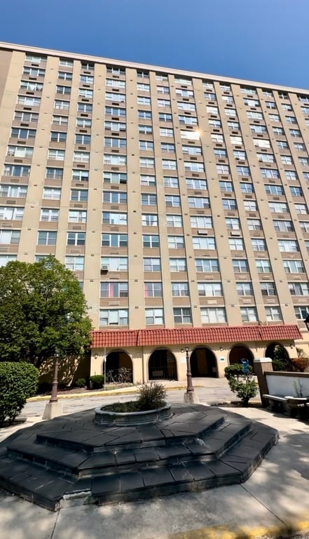 4300 Ford City Drive