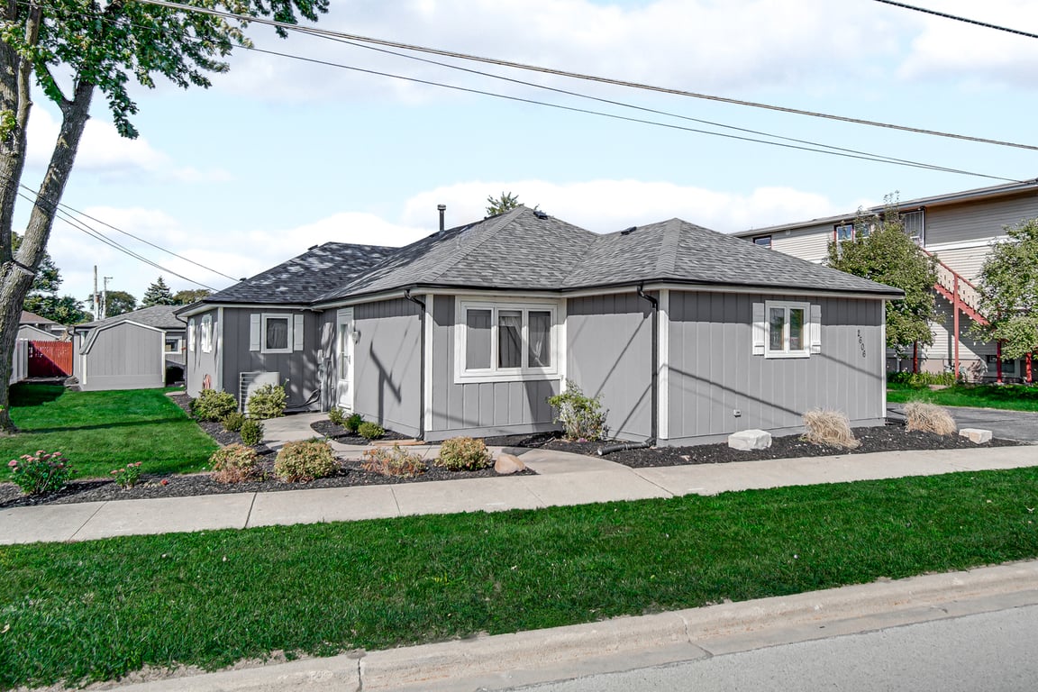 2606 Walter Zimny Drive