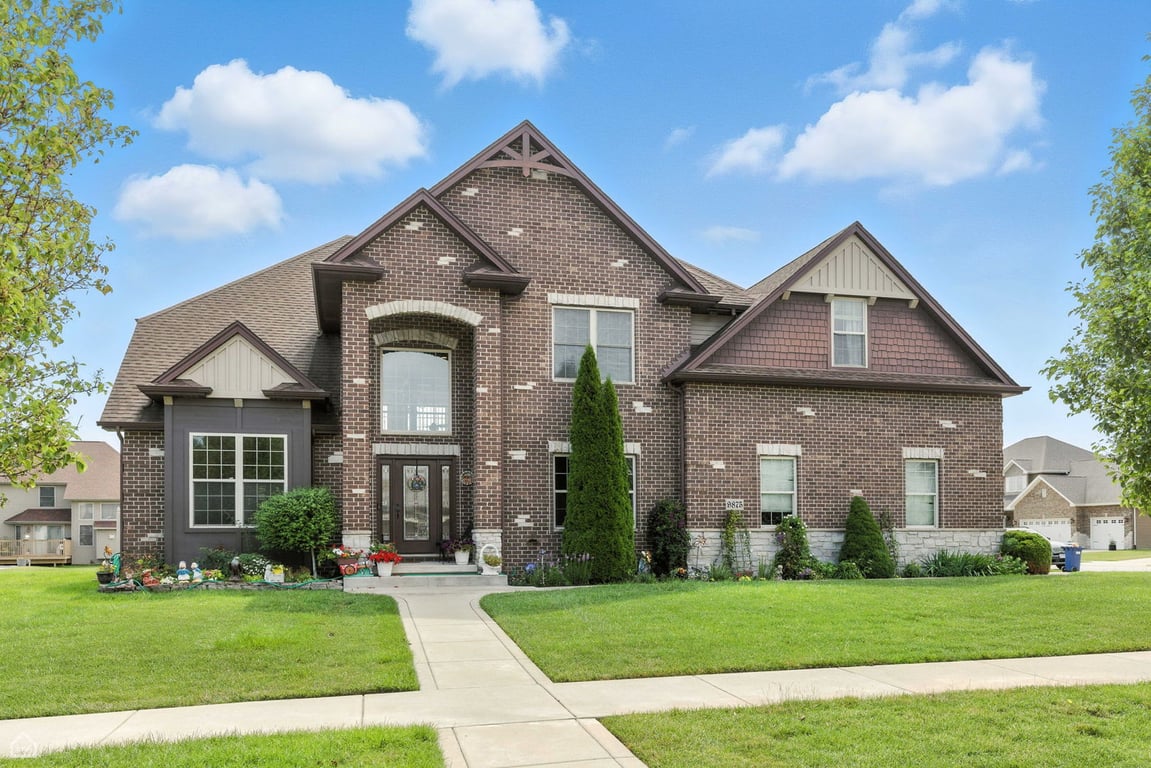 9875 Aster Cove
