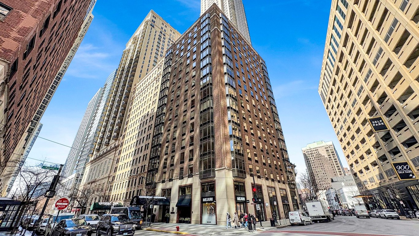 40 Delaware Place