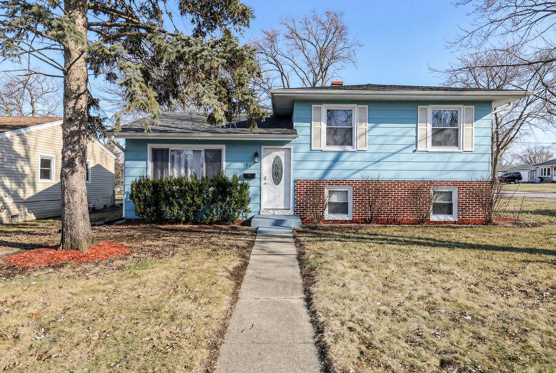 1777 Linden Avenue