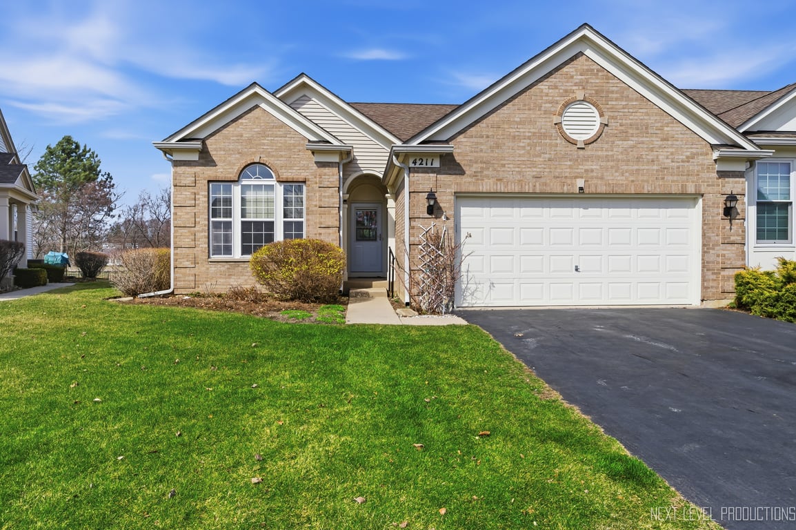 4211 Whitehall Lane