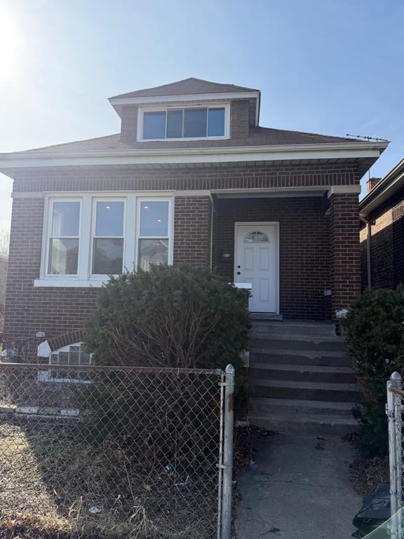 10426 Calhoun Avenue