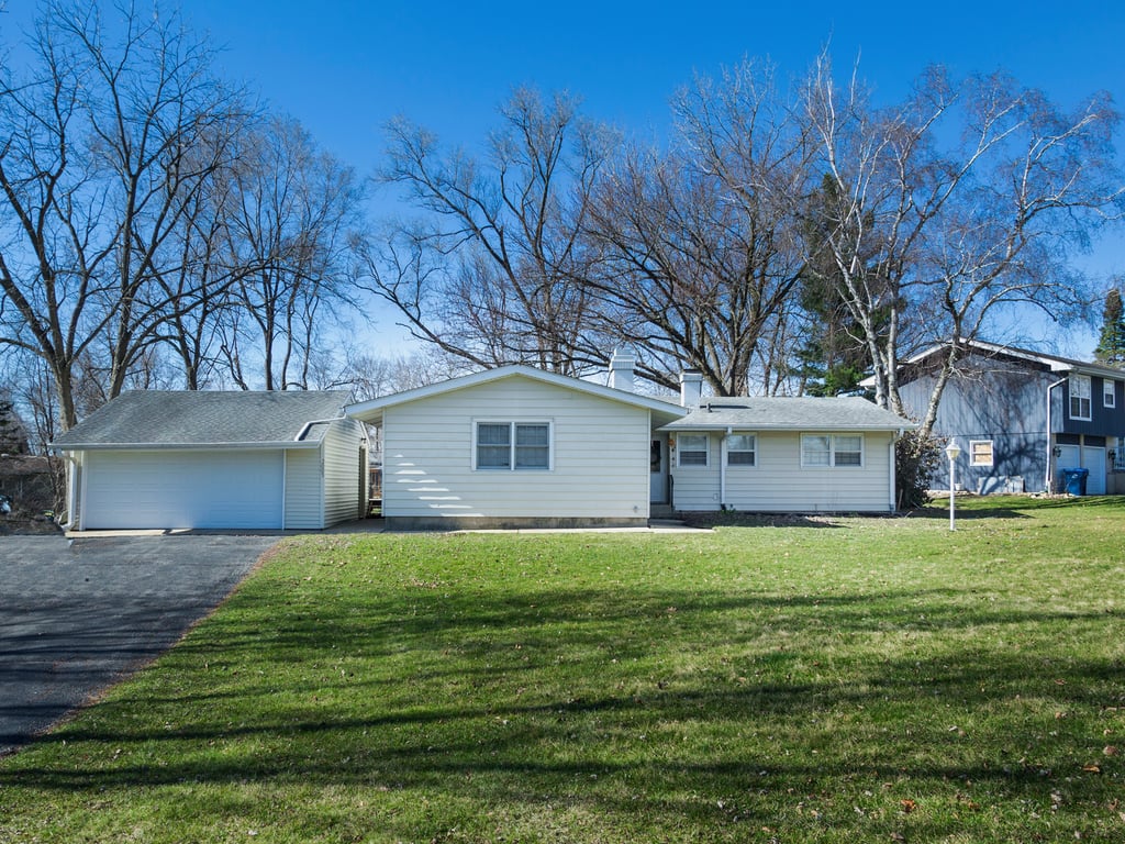 3005 Green Meadow Lane
