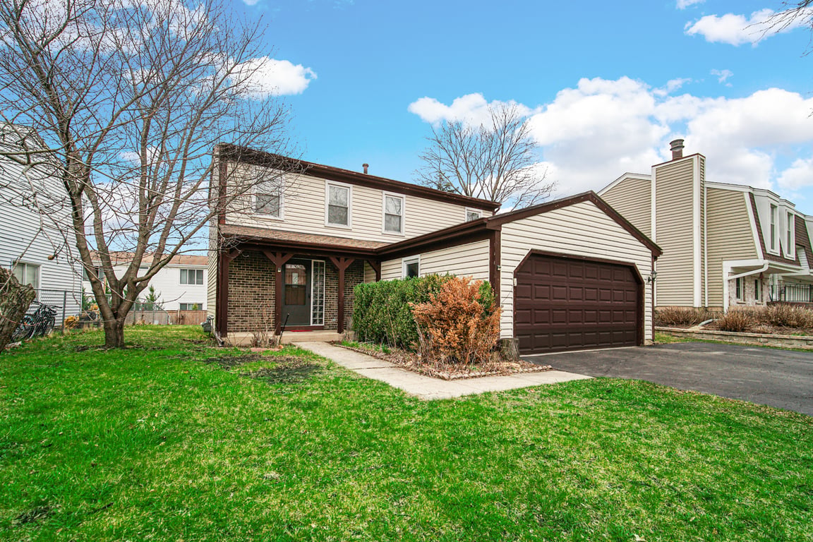 593 Iroquois Trail