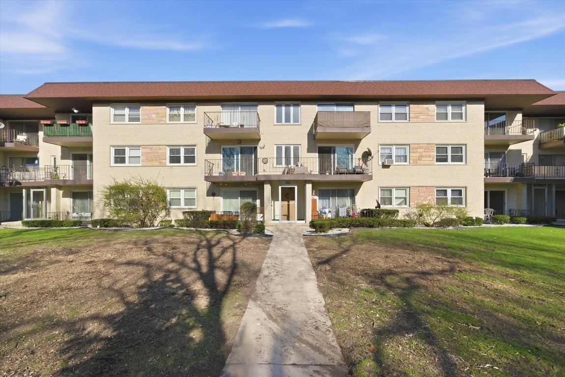 5211 Potawatomie Avenue