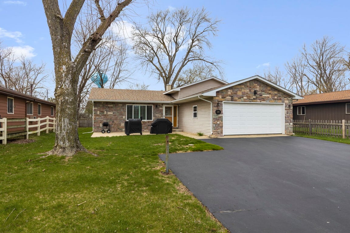 218 Mastodon Drive