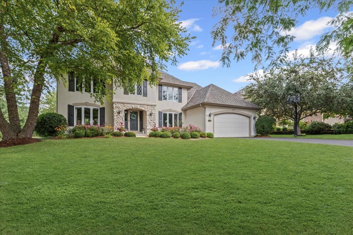 2496 Emerald Lane