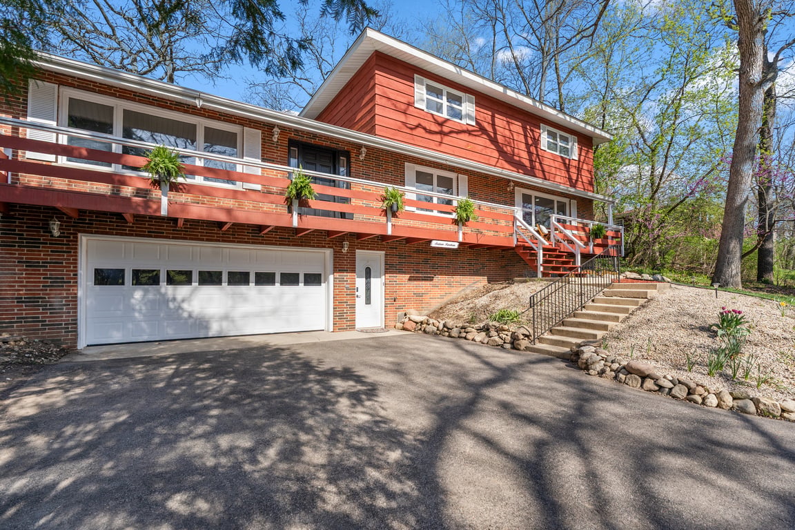 1619 Mar Drive