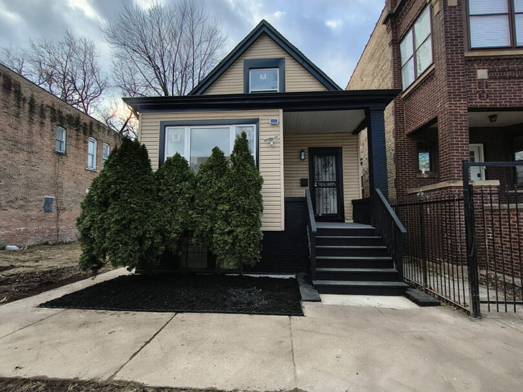 6418 May Street